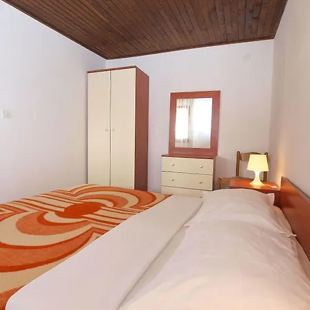 Apartman Jan 325 Banjole