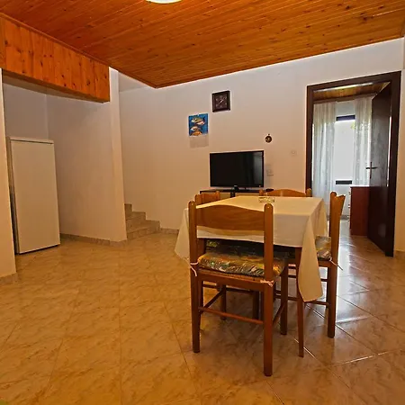 Apartman Jan 325 *