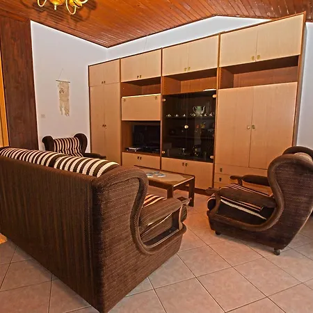 Apartment Jan 325 Banjole